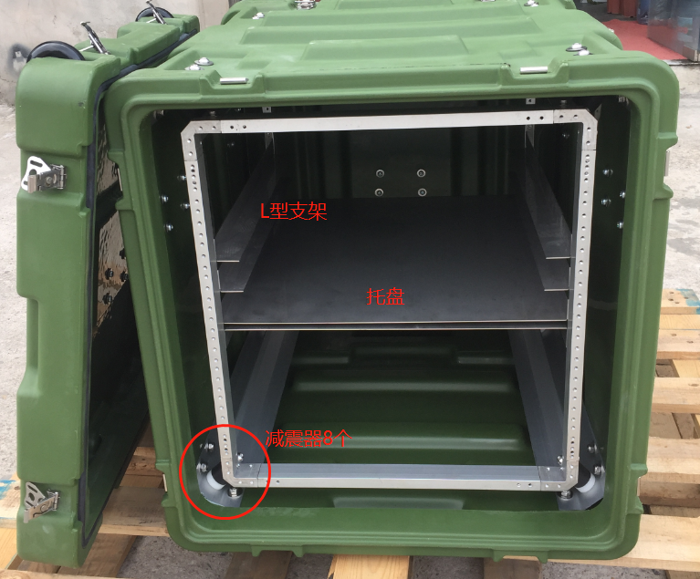 三軍行14U減震機(jī)架箱